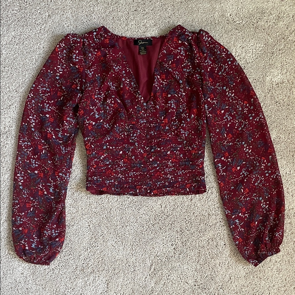 Women's V-Neck Long Sleeve Floral Crop Top